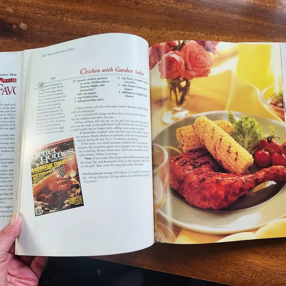 Better Homes and Gardens 75 Years of All-Time Favorites Cookbook 1997 HCDJ